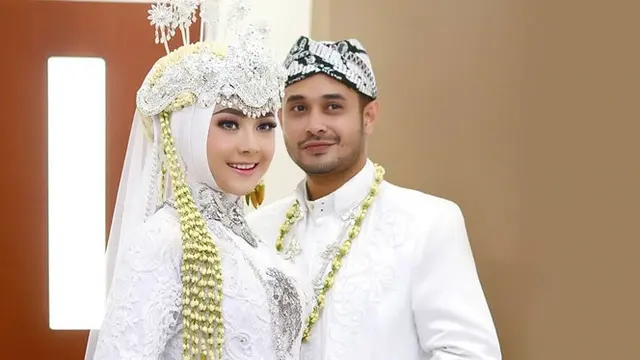 7 Momen Pernikahan Meidian Maladi dan Sang Kekasih, Penuh Haru Bahagia