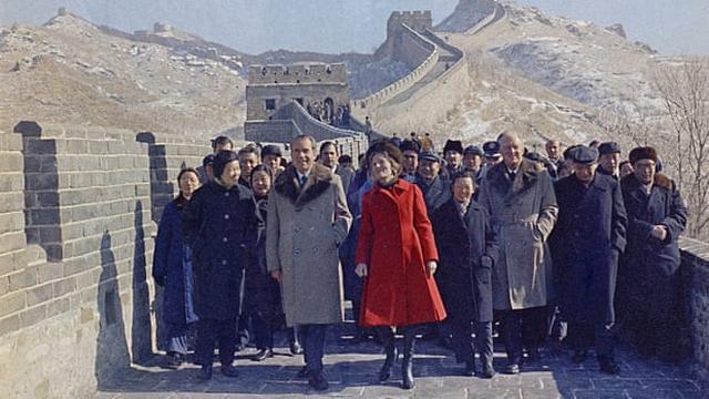 Presiden Richard Nixon dan ibu negara Pat Nixon