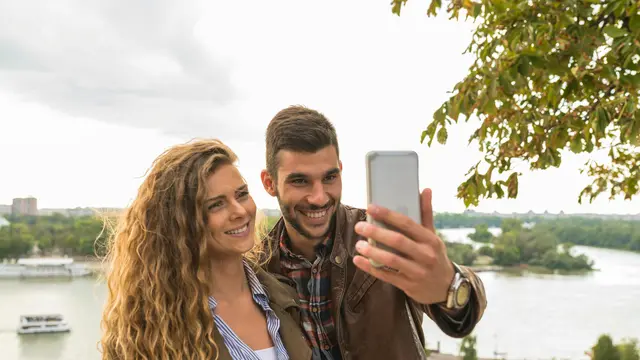 1. Berani Menunjukkan Perasaan