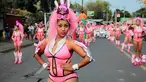 Peserta berpose saat mengikuti karnaval tahunan yang disebut " Alegria por la Vida " di Managua , Nikaragua 7 Mei 2016. Peserta karnaval berasal dari berbagai daerah di Nikaragua. (REUTERS / Oswaldo Rivas)