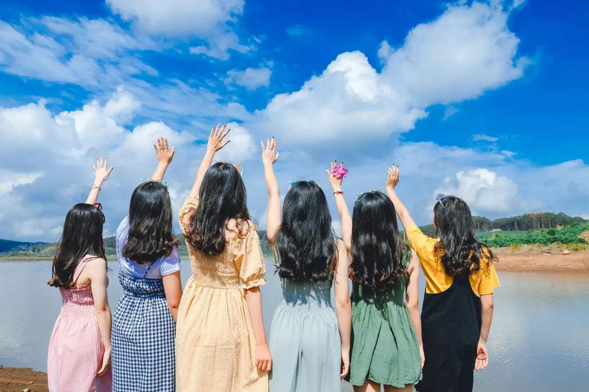 4 Zodiak yang Tidak Suka Memanfaatkan Teman, Sahabat Sejati yang Bisa Diandalkan