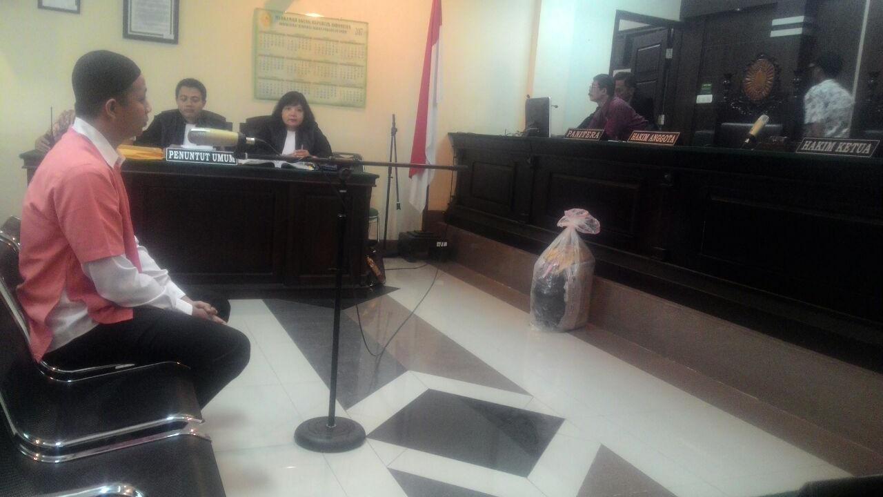 Vonis 10 Tahun bagi Polisi Penembak Mati Mahasiswa