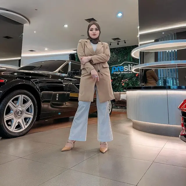 Potret 6 Artis Usai Melahirkan Anak Pertama di Tahun 2021, Dipuji Tetap Langsing