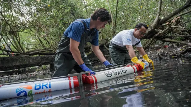 BRI Peduli Bersama Sungai Watch Bersih-bersih Sungai dan Edukasi Lingkungan di Tukad Badung
