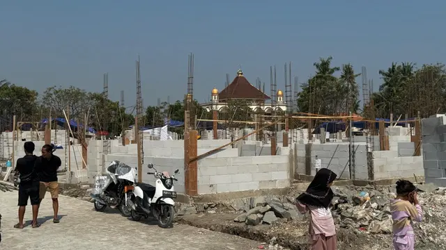 Sebanyak 110 unit rumah nelayan dibangun di kawasan Tanjung Kait, Desa Tanjung Anom, Kecamatan Mauk.