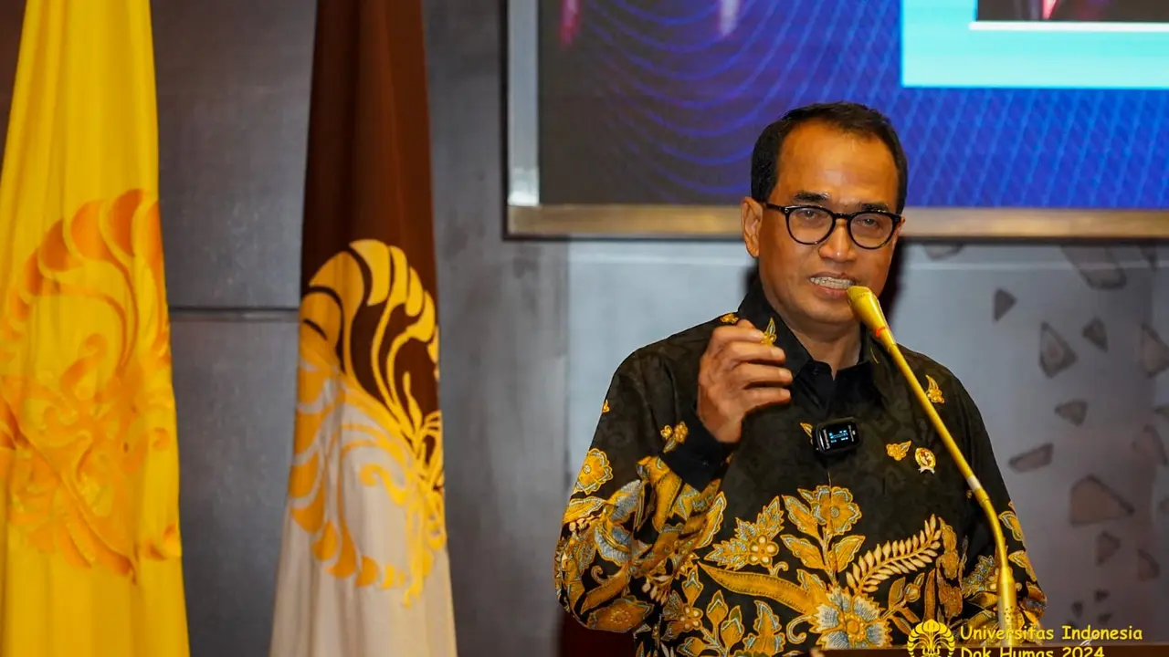 Menteri Perhubungan Budi Karya Sumadi dalam seminar Sistem Transportasi Darat Terintegrasi, Cerdas, dan Berkelanjutan di Balai Sidang UI pada Kamis, 10 Oktober 2024. (Foto: Istimewa)