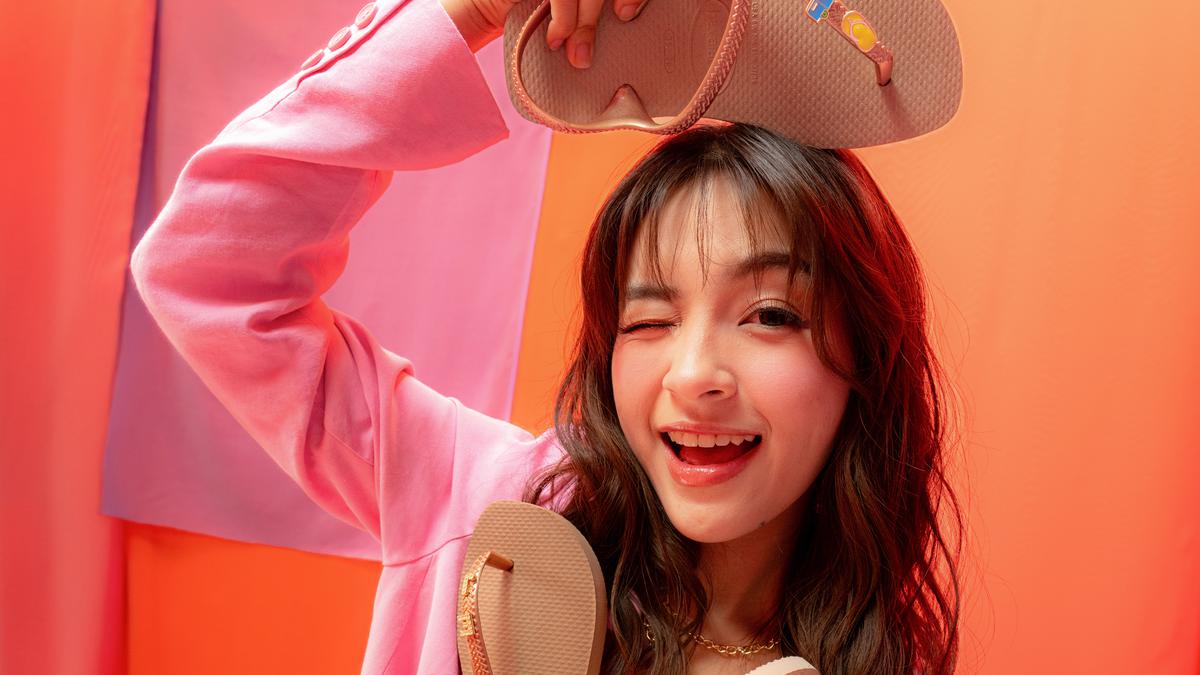 Trik Stylish Elsa Japasal: Tampil Keren dengan Sandal