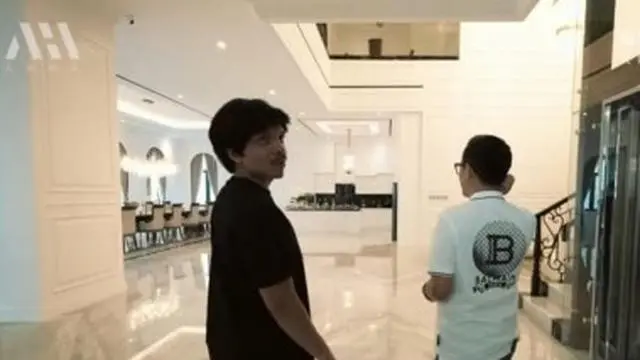 Rumah Eko Patrio bergaya Amerika