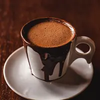 ilustrasi cokelat hangat/Photo by Giancarlo Duarte on Unsplash