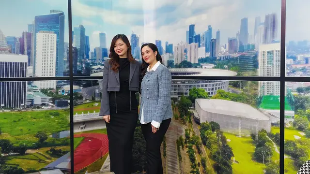 Co Founder Sol et Terre Veronica Pranata dan Chelsea Islan. (Foto: Agustina Melani)