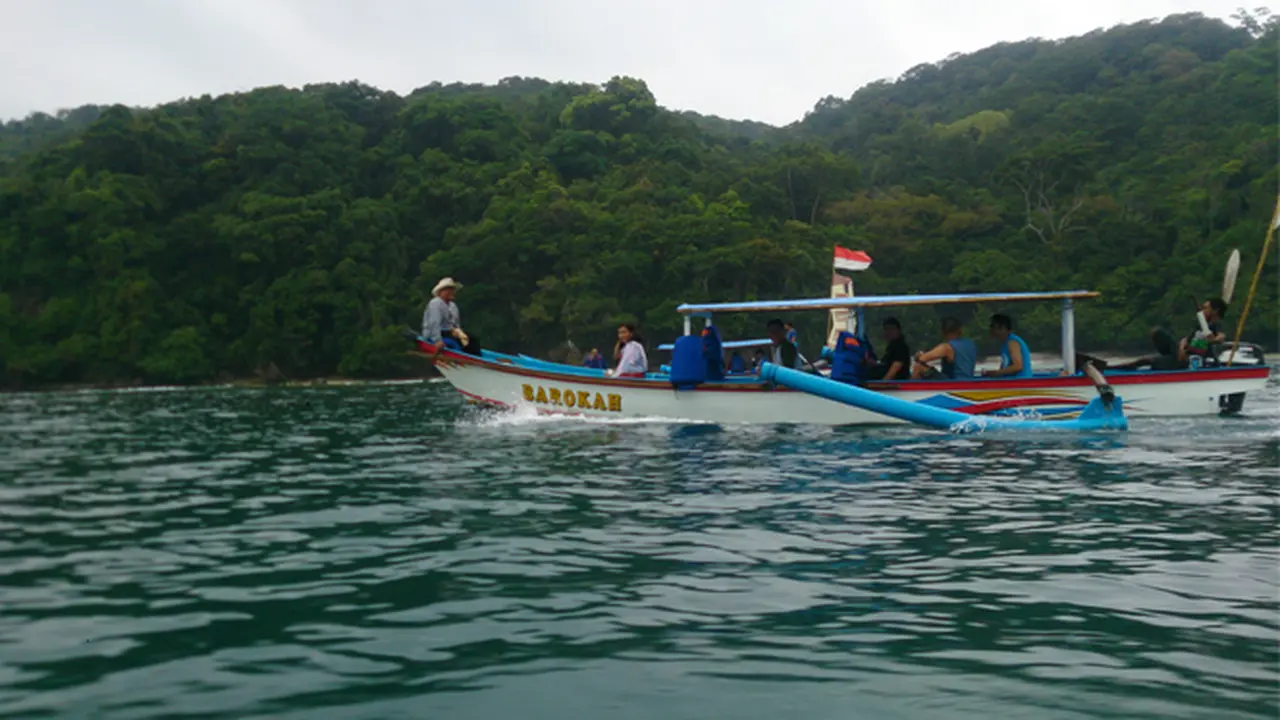 Peduli Nelayan Pangandaran di Hari Nelayan Nasional