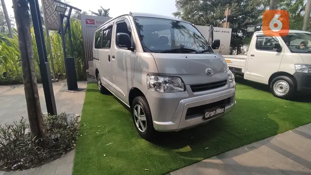 Daihatsu Gran Max terbaru