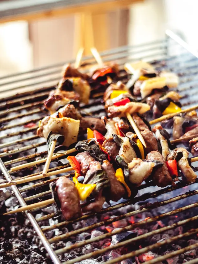 Ilustrasi Sate Daging Sapi (Foto: Francesco Paggiaro/Pexels.com)