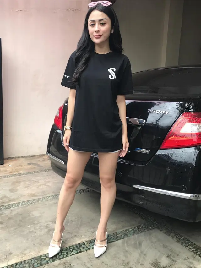[Bintang] Selvi Kitty
