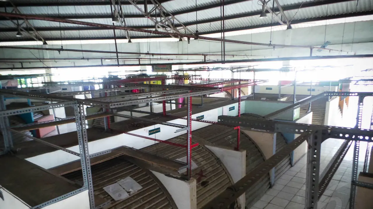 Pasar Blok G Tanah Abang Sepi Tak Berpenghuni