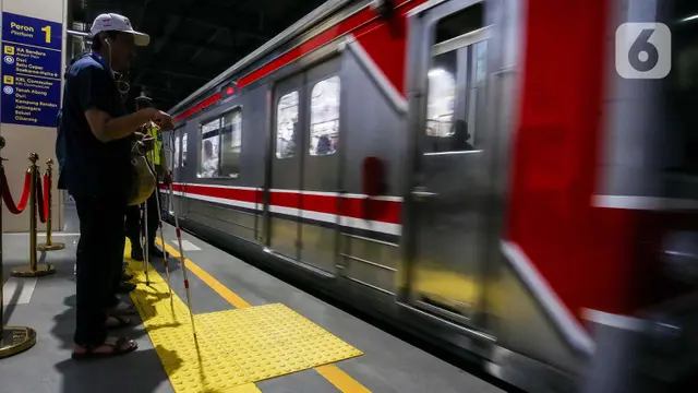 KAI Luncurkan Kartu Disabilitas untuk Pengguna KRL Jabodetabek