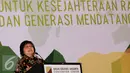Menteri Lingkungan Hidup dan Kehutanan, Siti Nurbaya memberikan sambutan pada pembukaan Festival Iklim di Jakarta, Senin (1/2/2016). Festival kerjasama antara KLH dengan Pemerintah Kerajaan Norwegia dan UNDP Indonesia. (Liputan6.com/Helmi Fithriansyah)