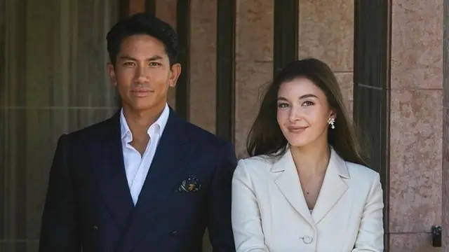 6 Potret Anisha Isa Gelar Pengajian Jelang Menikah dengan Pangeran Abdul Mateen