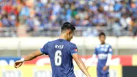 Ryuji Utomo, Arema Cronus. (Bola.com/Nicklas Hanoatubun)