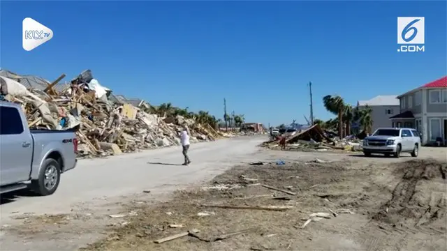 Badai Michael di Mexico Beach, Florida, AS. Menghancurkan kota-kota di sepanjang Panhandle.