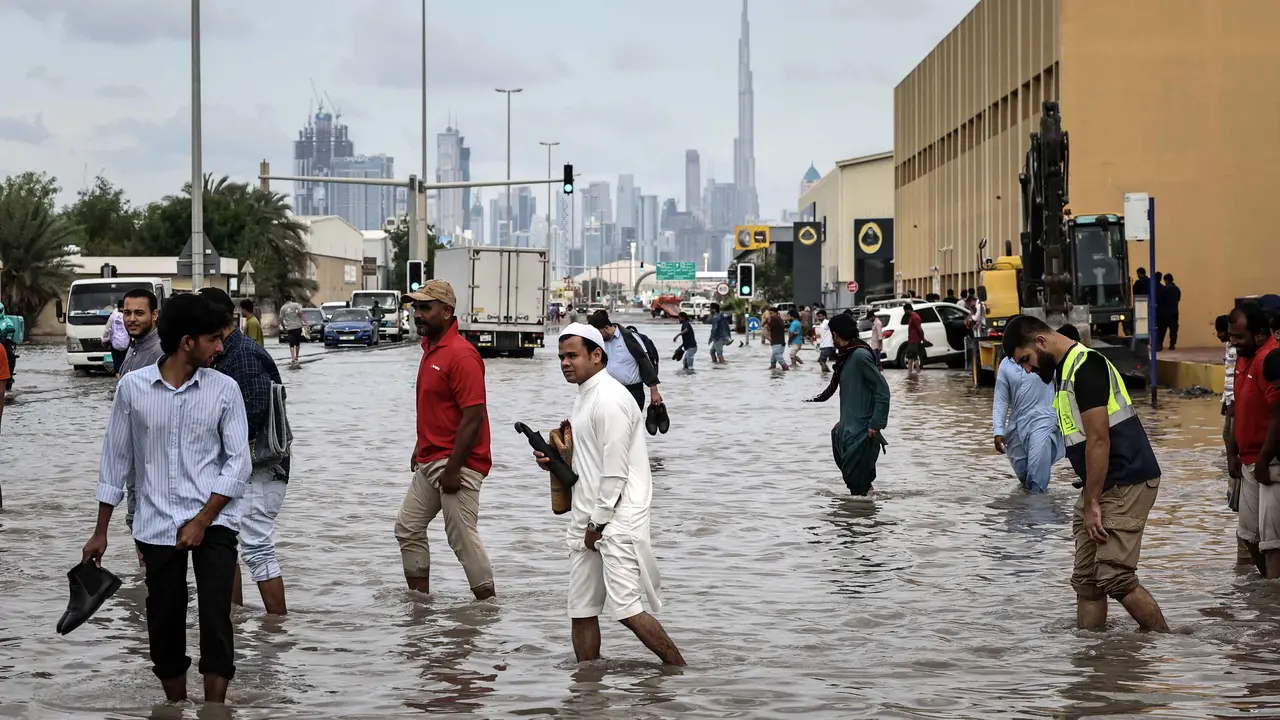 Dubai Kebanjiran, Pemerintah Imbau Warga Tetap di Rumah