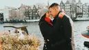 Andrea Dian dan Ganindra Bimo sendiri sering berlibur bersama. Pasangan yang menikah Mei 2013 ini juga sering membagikan momen kebersamaan di akun media sosial masing-masing. (Liputan6.com/IG/@ganindrabimo)