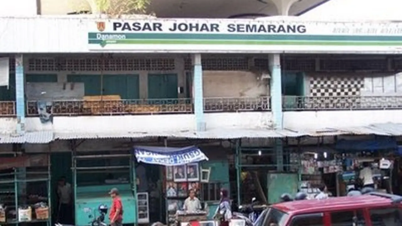 Sebelum Pasar Johar Kebakaran, Jual Apa di Sana?