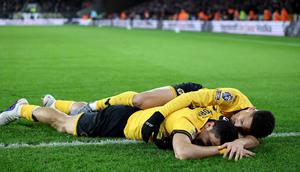 Bagi Andre Trindade, ini merupakan gol pertamanya di Wolverhampton sejak didatangkan pada musim lalu. Pemain berkebangsaan Brasil tersebut tercatat telah melakoni 60 laga Liga Inggris tetapi baru mencetak gol pada laga ini. (AFP/Darren Staples)