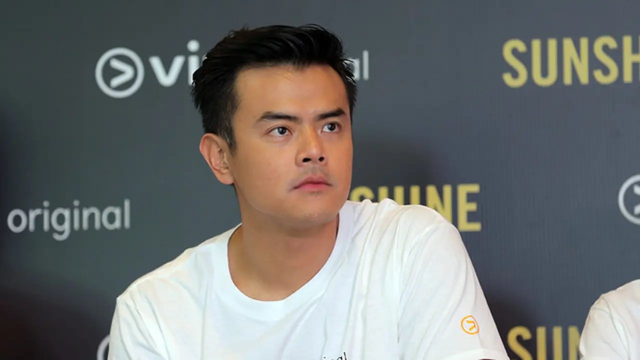 [Bintang] Dion Wiyoko