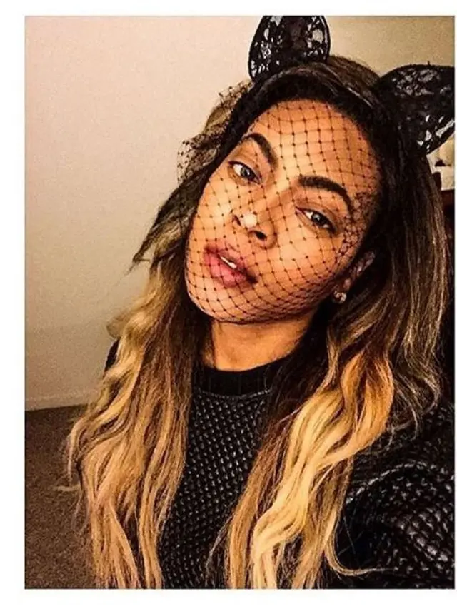 [Bintang] Punya Wajah Mirip Beyonce, Cewek Ini Hidupnya Jadi Nggak Bebas