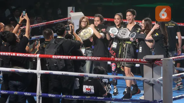 Foto: Cuma Hitungan Detik, El Rumi Bungkus Jefri Nichol di Super Knockout Vol.3