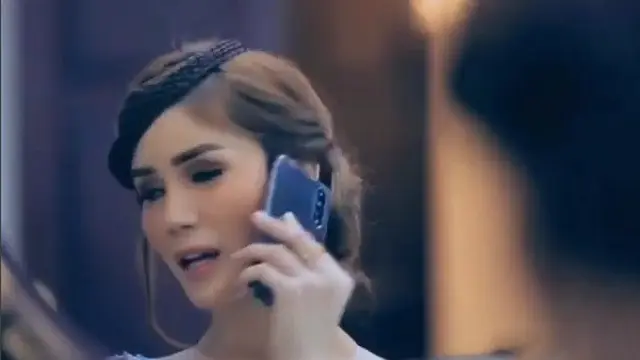 Nur Sajat, rekan duet Lucinta Luna