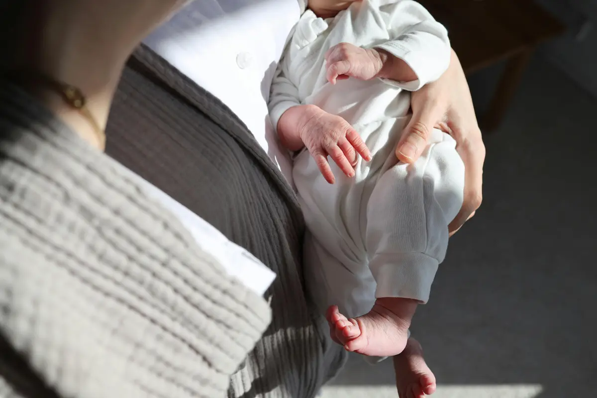 Rutinitas Sederhana yang Bisa Bikin Ibu Baru Lebih Tenang Saat Baby Blues Datang