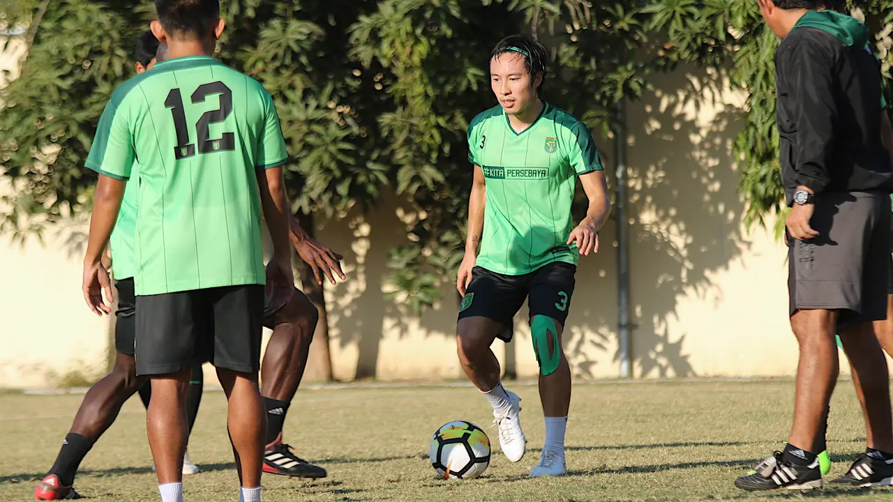 Pemain Persebaya, Arthur Irawan