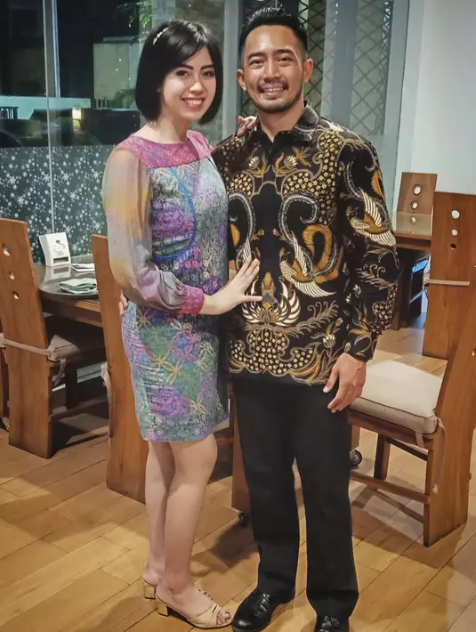 Arfita Dwi Putri dan Yama Carlos