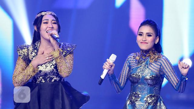 [Bintang] Ayu Ting Ting, dan Via Vallen