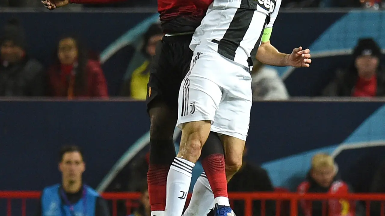 Gol Tunggal Dybala  Antar Juventus Permalukan MU di Old Trafford