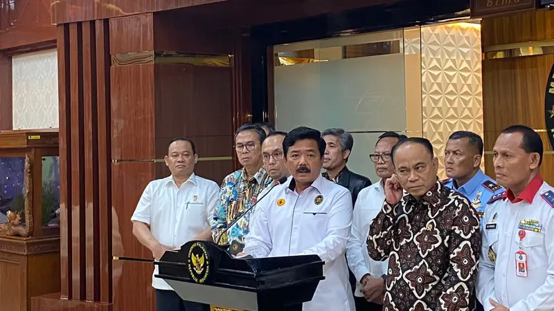 Menko Polhukam Hadi Tjahjanto sekaligus ketua Satgas Pemberantasan Judi Online di Kemenko Polhukam, Jakarta, Rabu (19/6) (Istimewa)