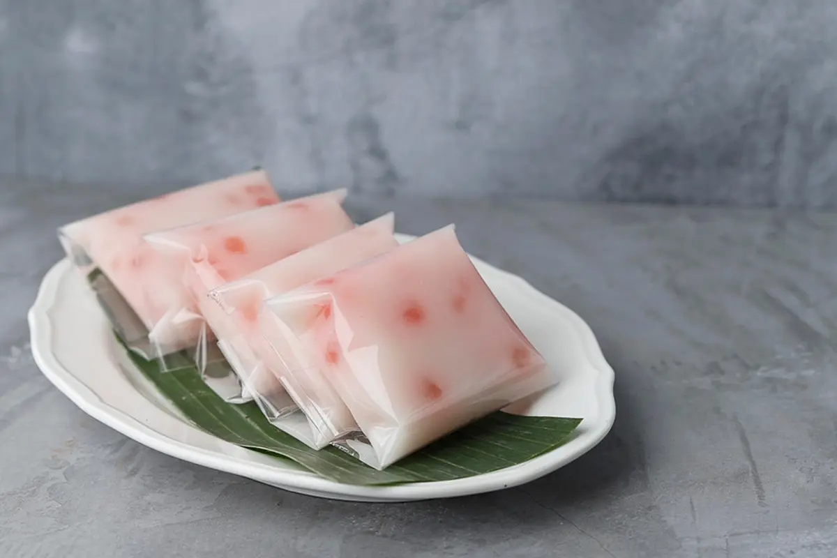 Kue jentik manis