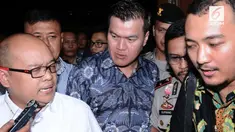 Jaksa hanya menyebut beberapa anggota DPR periode 2009-2014 menerima sejumlah USD 14.656.000 dan Rp 44 miliar.