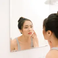 Cara ampuh untuk merawat wajah yang berjerawat.