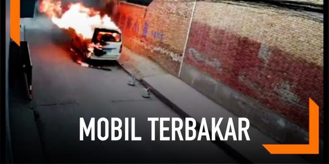 VIDEO: Mobil Angkut Tabung Gas Meledak, Sopir Tewas