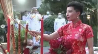 Putri Thailand Tampil Berani dengan Gaya Rambut Dipapas Seperti Tentara