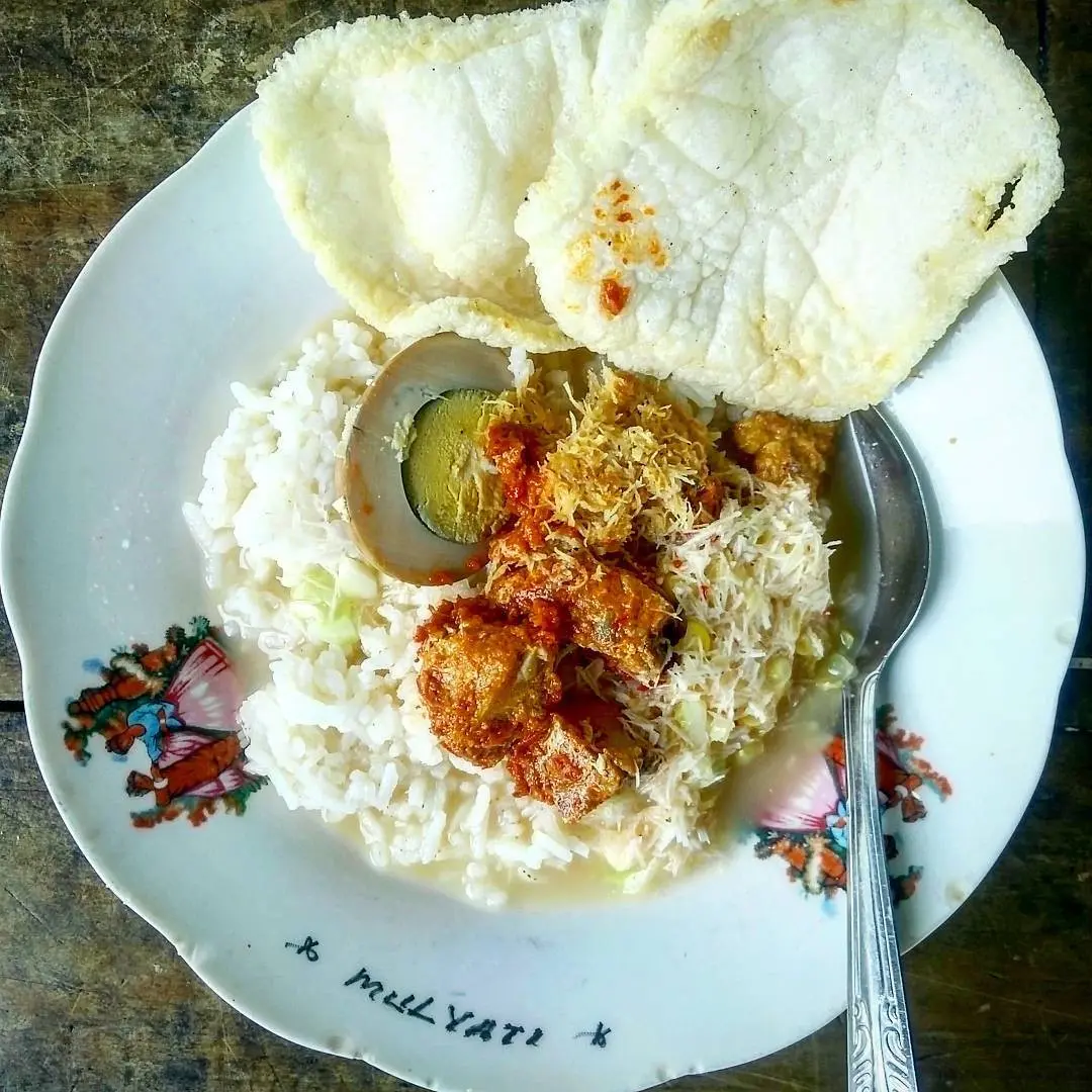Sego cawuk, kuliner Banyuwangi, Jawa Timur. (Sumber Foto: mas.pontjocandid/Instagram)