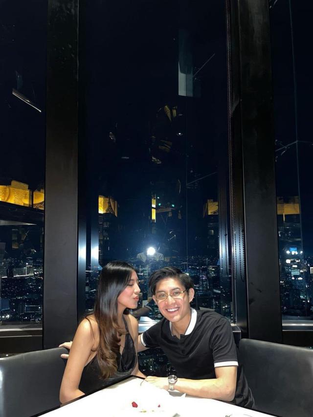 7 Potret Teuku Rassya dan Cleantha Islan, Pasangan Muda yang Selalu Romantis (credit: instagram.com/teukurassya).