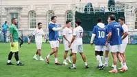 Pertandingan persahabatan antara Indonesia All-Star melawan UCL sebagai bagian dari kemitraan Oppo dan UEFA Champions League. (Dok: Oppo Indonesia)