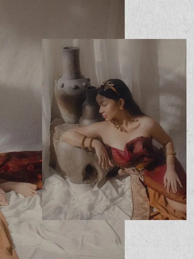 Pesona Cantik Ariel Tatum Berbalut Songket dan Tenun Bali di Pemotretan Terbaru, Dipuji Bak Bidadari