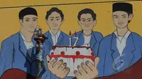 Mural bergambar empat mahasiswa Trisakti yang tewas tertembak saat melakukan aksi pada 12 Mei 1998 lalu, Jakarta, Selasa (12/5/2015). Hingga kini pelaku dan dalang peristiwa 12 Mei 1998 belum terungkap. (Liputan6.com/Johan Tallo)