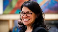 Rashida Tlaib, imigran asal Palestina di Amerika Serikat, berhasil terpilih sebagai anggota Kongres AS setelah mengalahkan lawan-lawannya dalam pemilihan penuh pada Selasa, 6 November 2018. (Paul Sancya/AP)