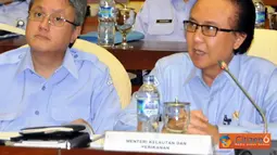 Citizen6, Jakarta: MKP Sharief C Sutardjo paparkan kebijakan impor ikan dan swasembada garam kepada Komisi IV DPR RI. (Pengirim: Efrimal Bahri)